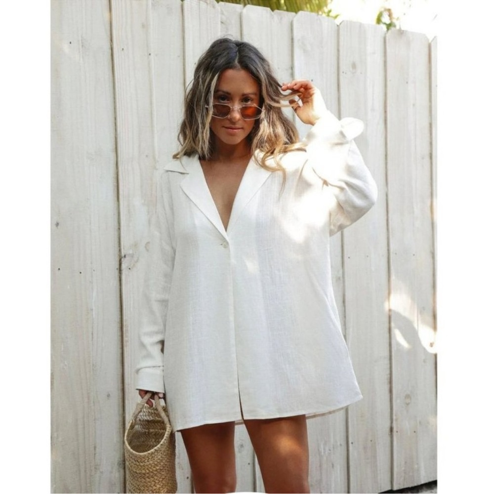 VICI -  Poolside Linen Button Down Blouse XL